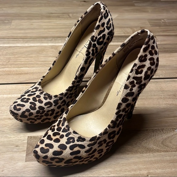KELSI by Kelsi Dagger Brette Leopard Print Platform Pump size 7.5 - Picture 2 of 9